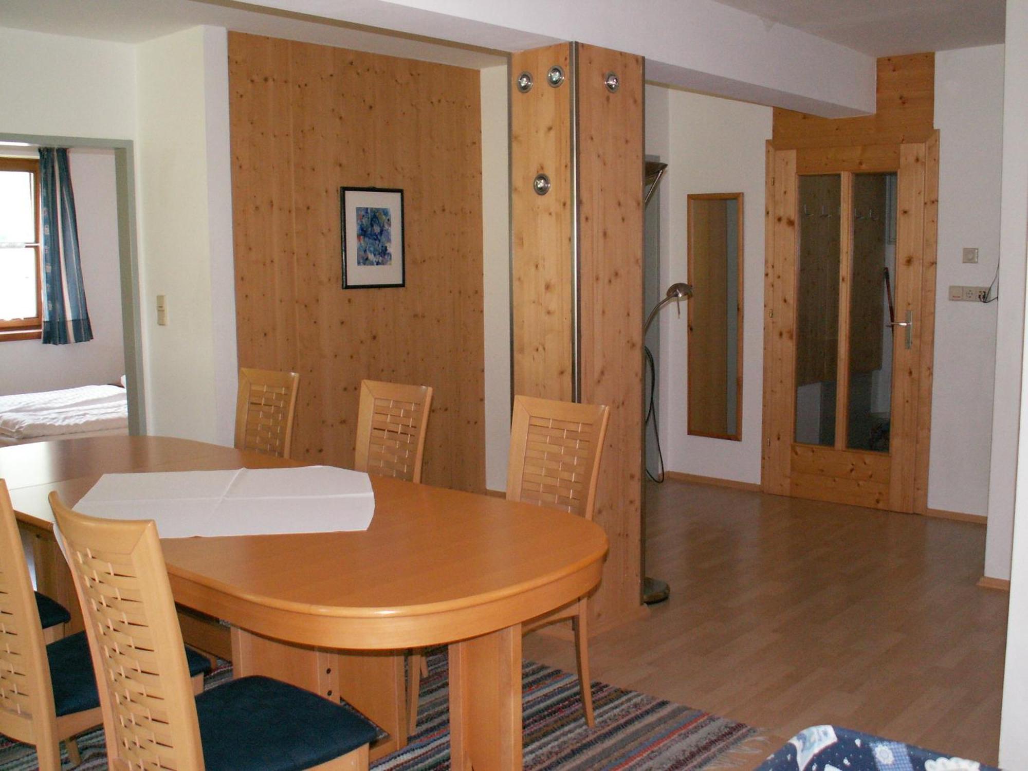 Appartement Haus Im Turm à Bad Kleinkirchheim Extérieur photo