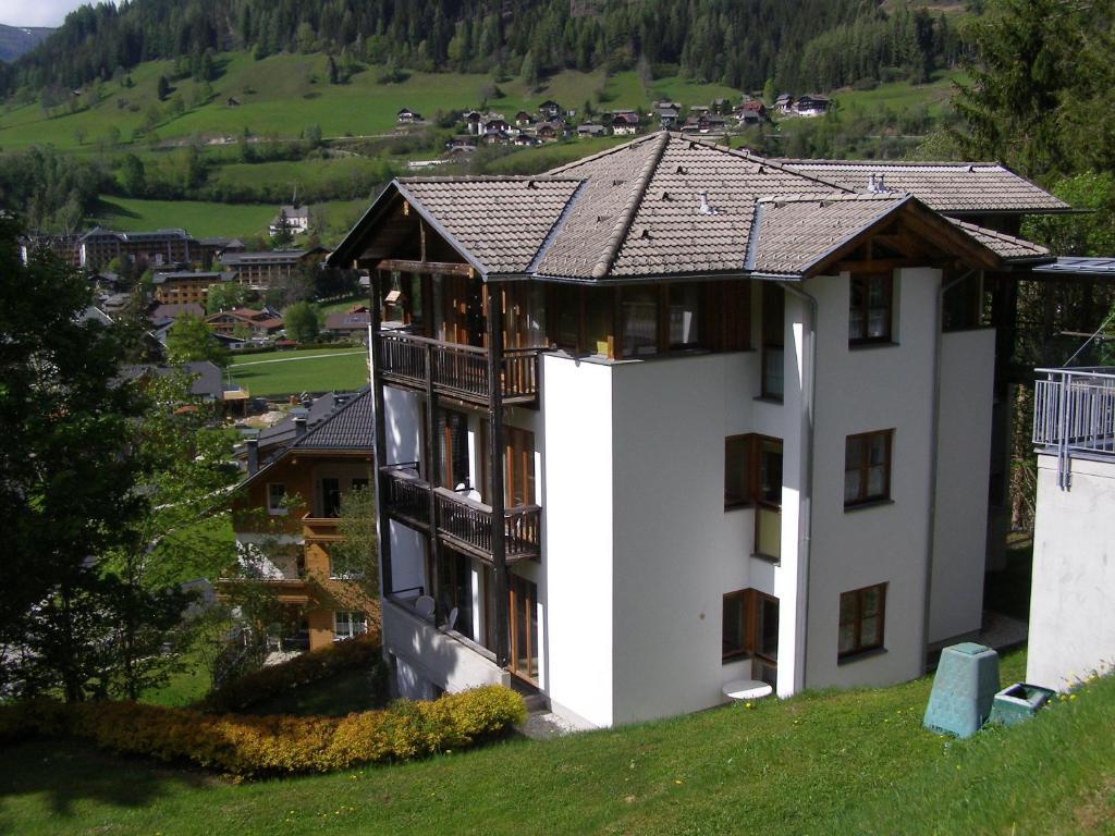 Appartement Haus Im Turm à Bad Kleinkirchheim Chambre photo